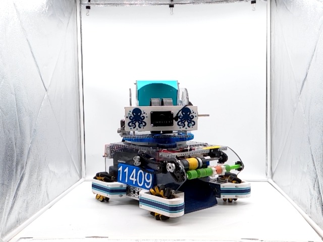 Robot