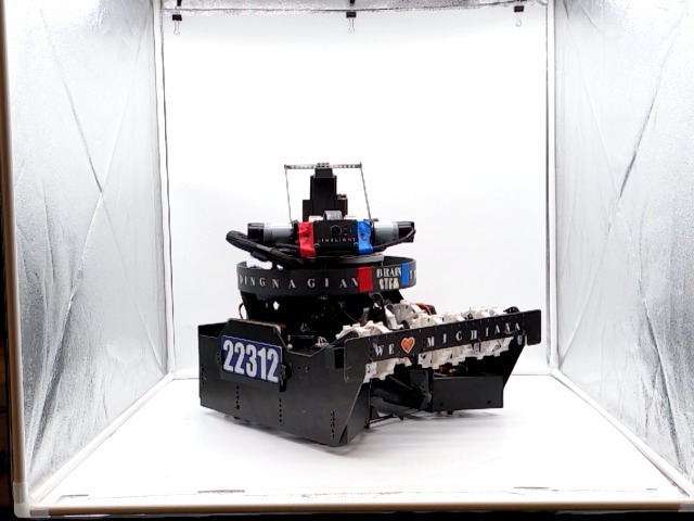 Robot